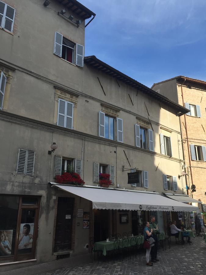 Il Cortegiano Hotel Urbino Kültér fotó