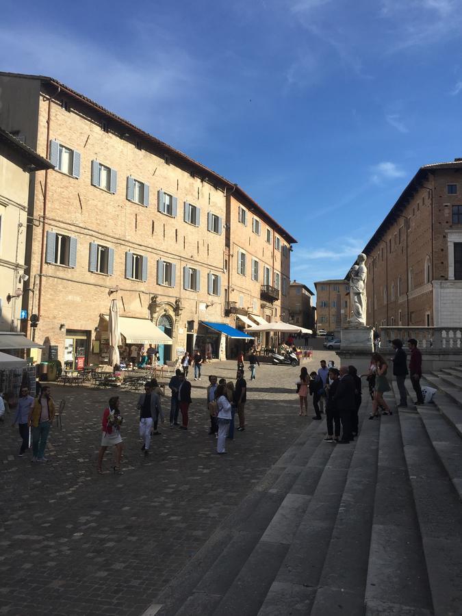 Il Cortegiano Hotel Urbino Kültér fotó
